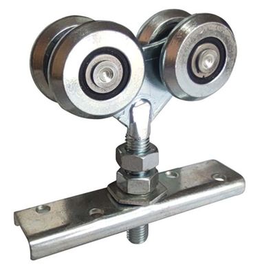 Zilver Vier Hangende de Deurrollen 44mm van de Rollendia met smeedt Centrumplaat