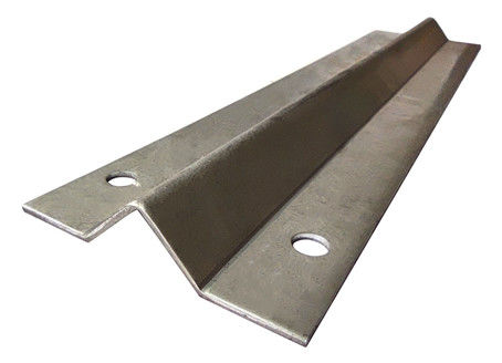 5.8m 6m 3m V het Spoorhardware Spoor Geprofileerd de Groefwiel 2.5mm van V of y-van de Groef Glijdende Poort dik